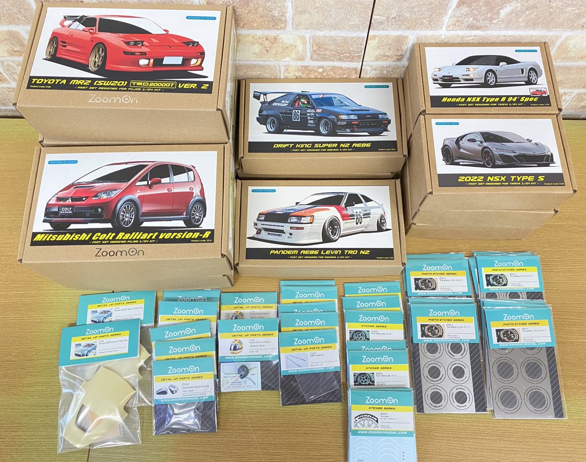 memory_corp's tweet image. 香港のカーモデル模型メーカー
ZoomOn製品　新規&amp;amp;再入荷しました❗️

新製品の三菱コルトラリーアートバージョンも入荷しました！

レジン製のフルキットやトランスキットに
パーツやデカール等が入荷です。

当店発注のタイミングでご希望商品の取り寄せも可能です。…