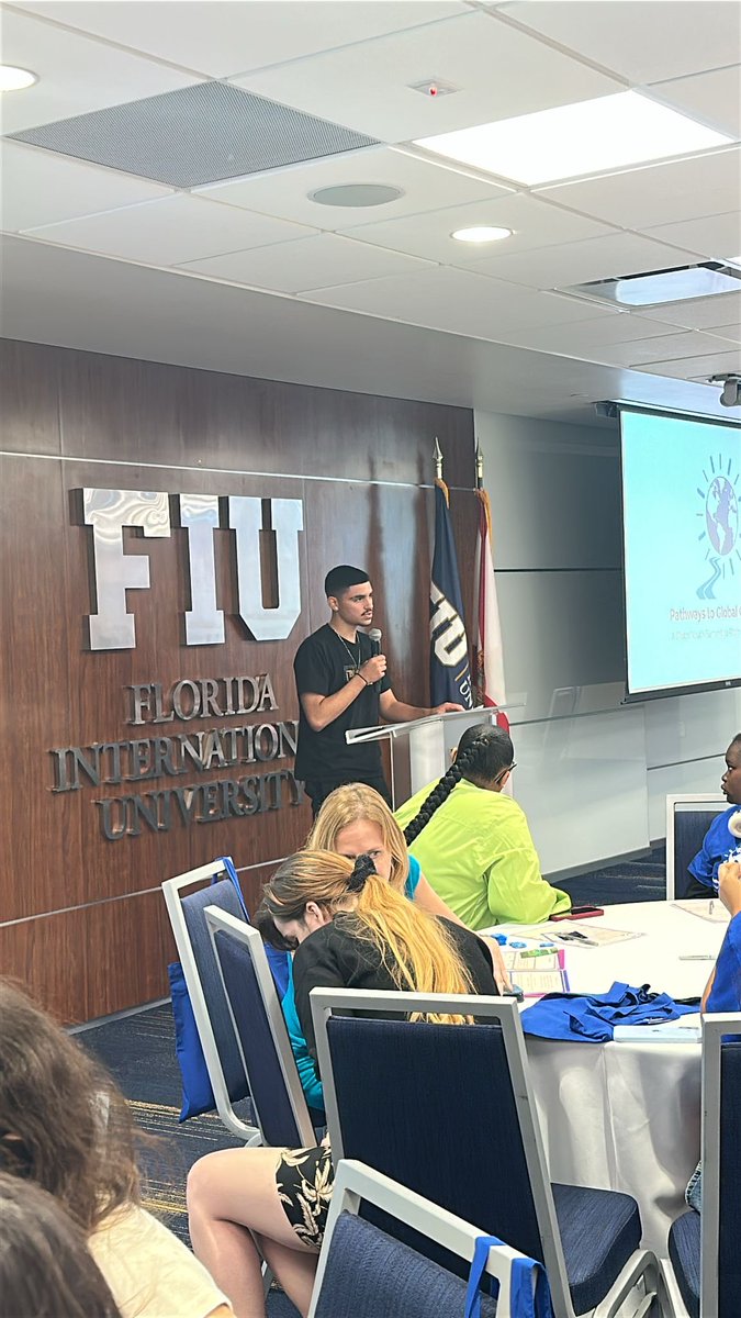 Miami Southridge Service Learning Programs tweet media