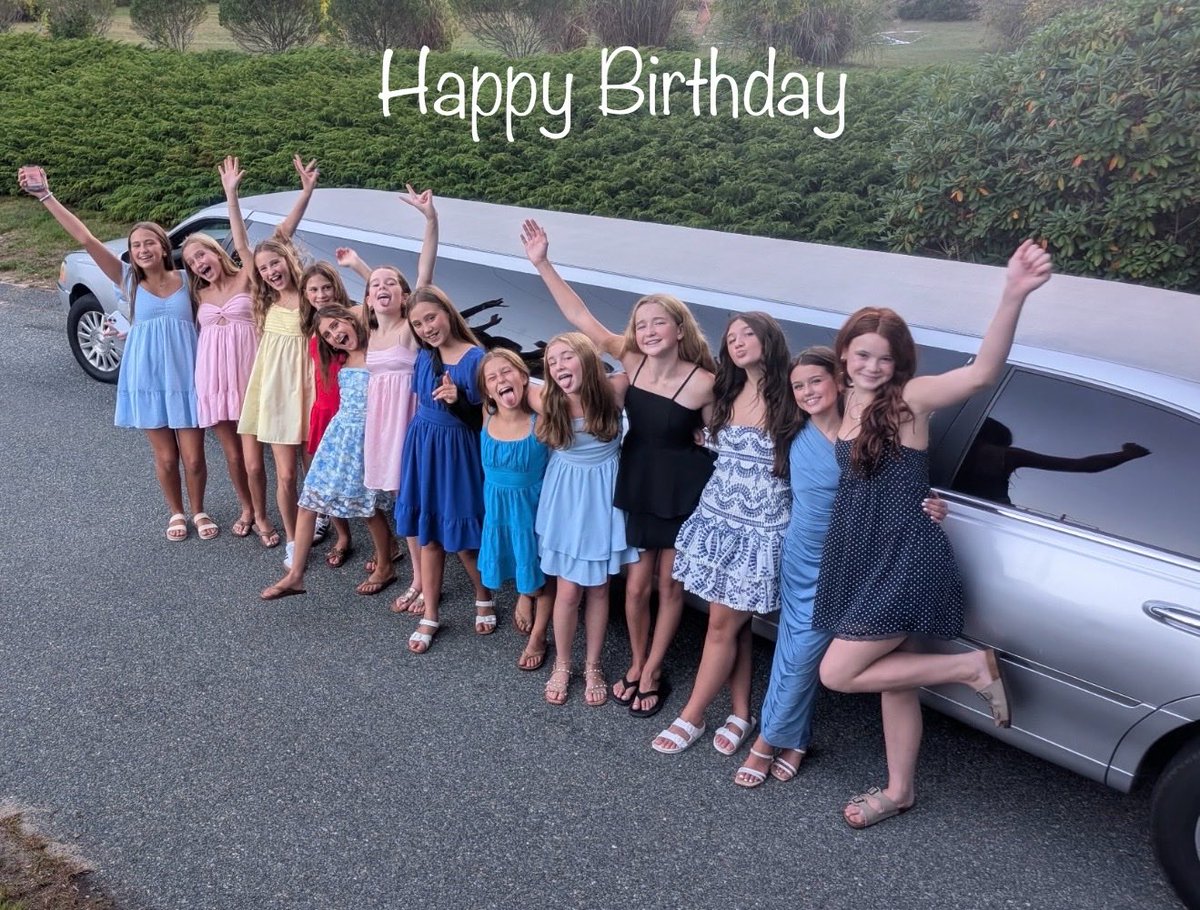 PlymouthCoach's tweet image. 13th BIRTHDAY - Duxbury Besties celebrated their friend’s big day in style via our 40’ stretch Limo. first stop was Duxbury Beach for photographs, McDonald's then JC's Ice Cream.
Happy Birthday.
#southshoreslimoservice
#specialoccasionlimo
#arrivetogether
#girlsdayout
#duxburyma