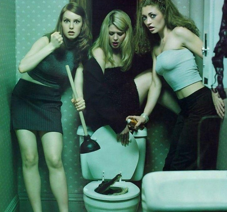Alicia Witt, Tara Reid and Rebecca Gayheart in a promo shoot for Urban Legend (1998)