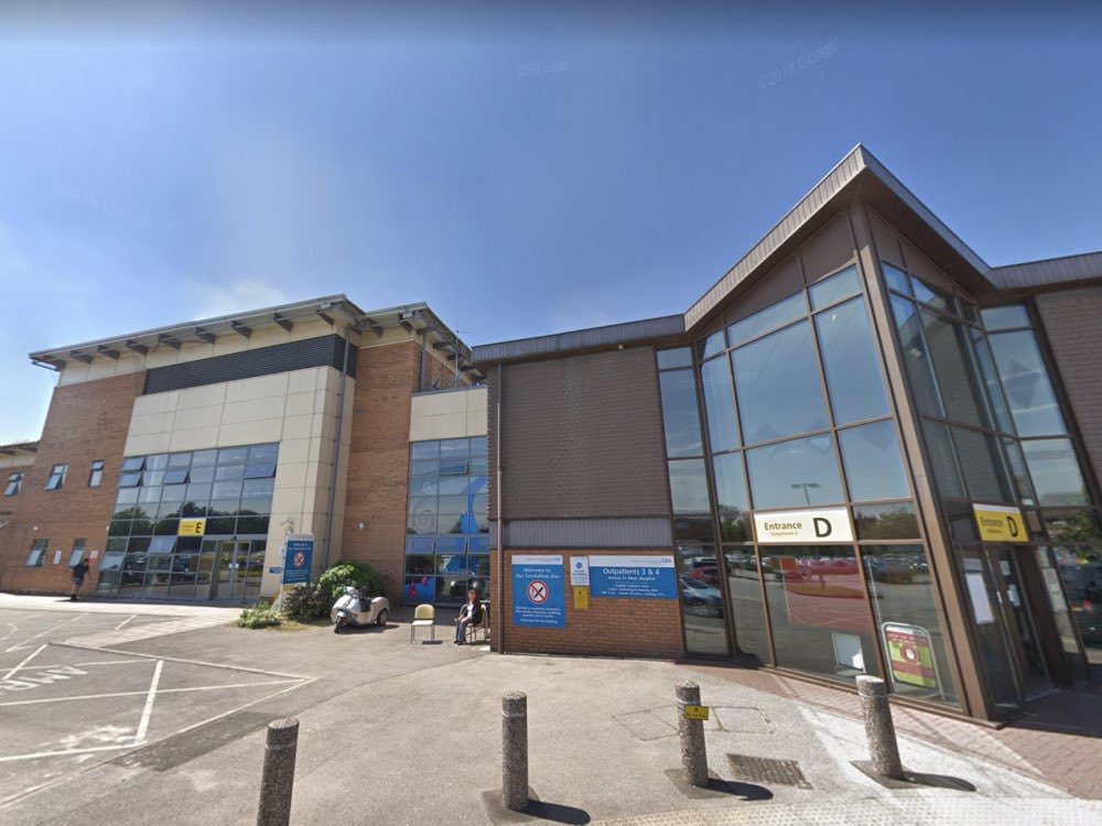 Bell 475 has gone to the children’s ward at the Countess of Chester Hospital!

This bell was sponsored by sherenades_dancetroupe who recently donated a whopping £1000 to our charity! 

Thank you so much for your help. We’re so grateful ❤️

#celebratingmilestones