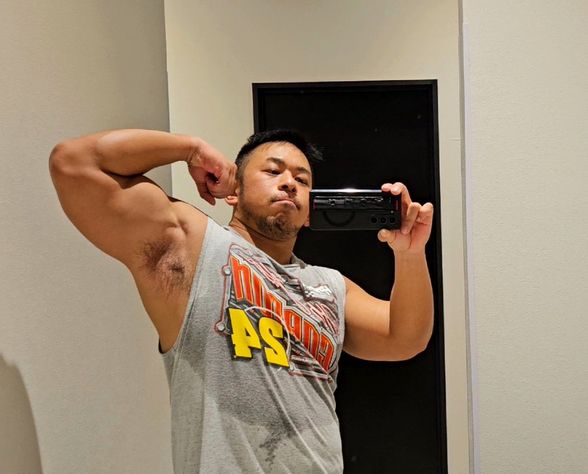 腕トレ！主に三頭💪