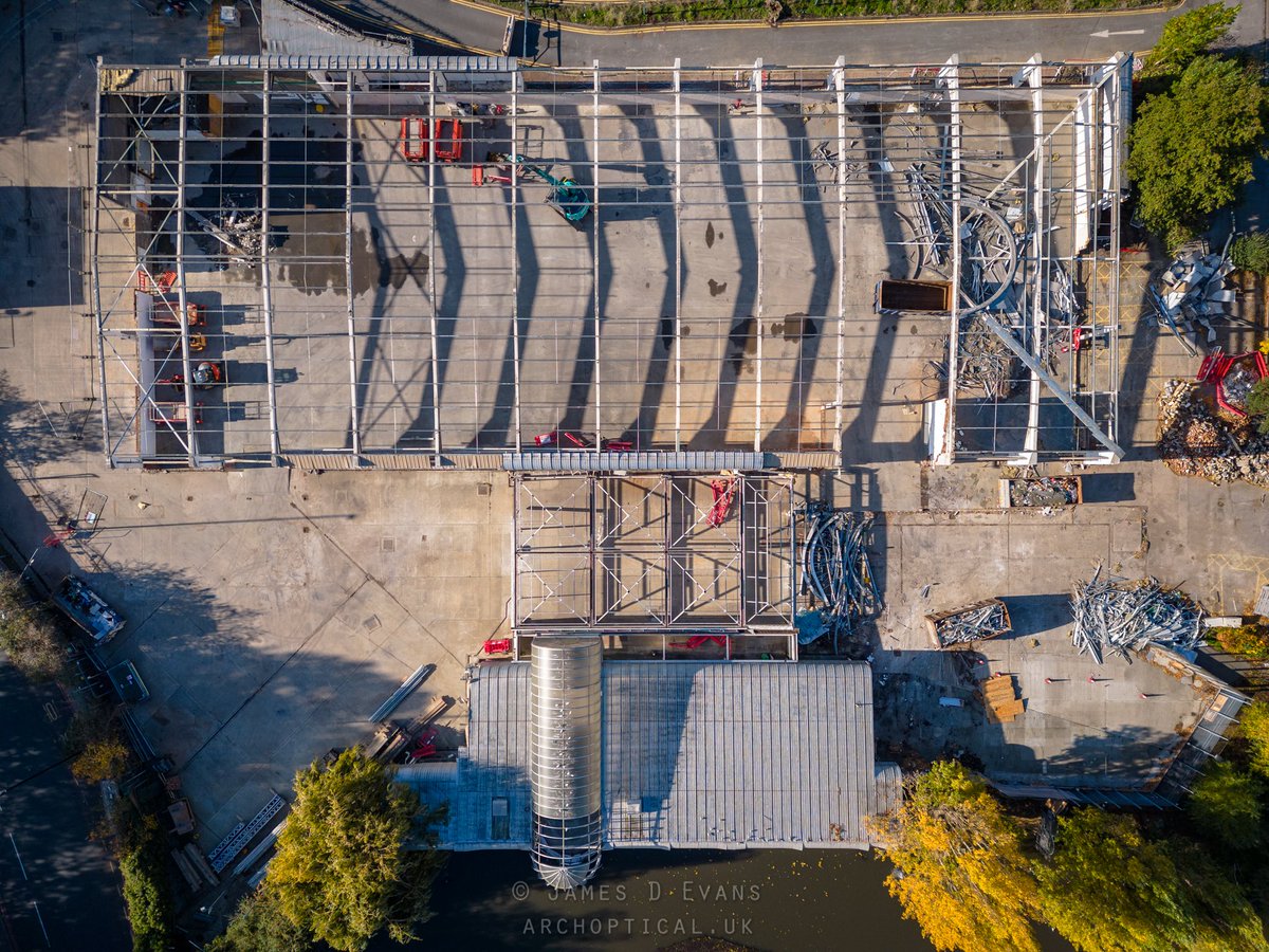 Archoptical tweet media