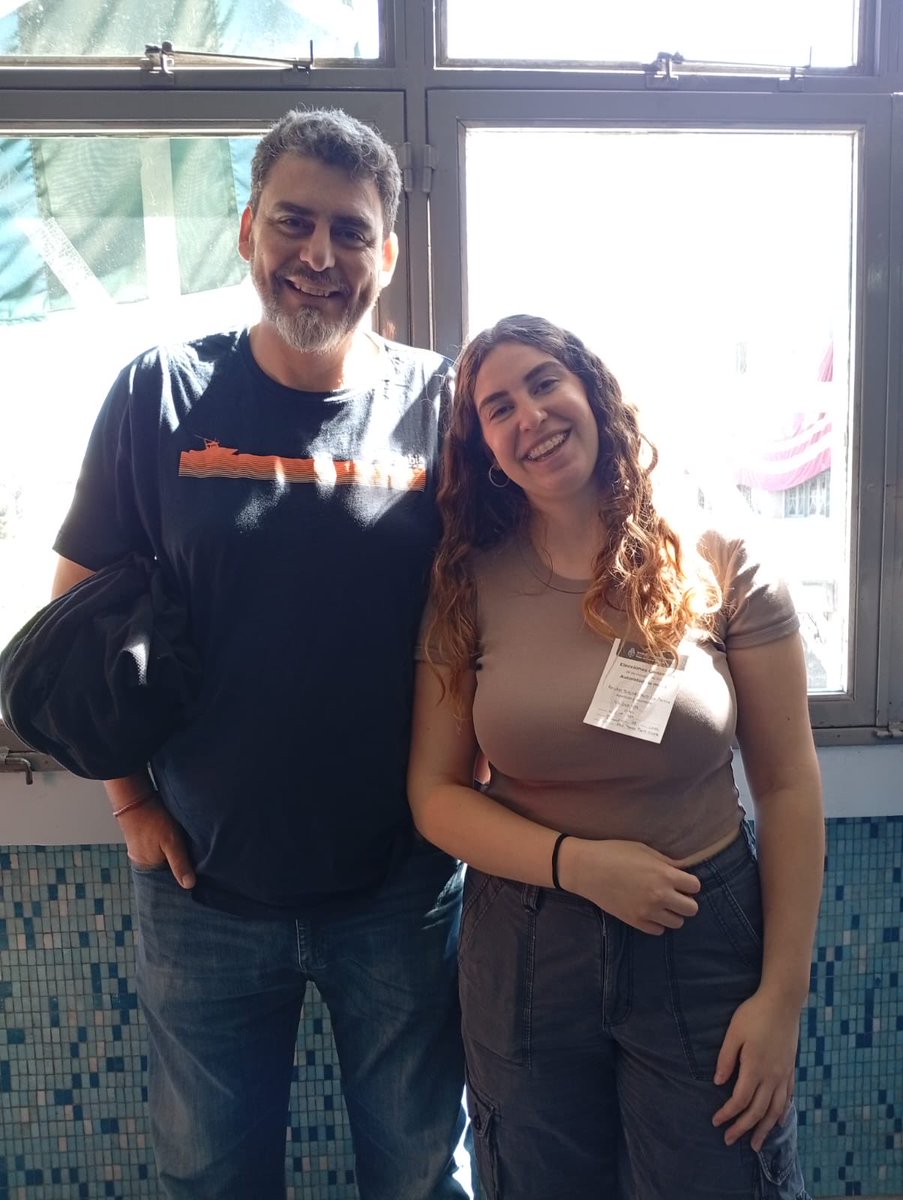 Ya voté junto a mi familia.

Orgulloso de que Mendoza siga siendo ejemplo de transparencia y modernidad con la Boleta Única de Papel.

Un sistema ágil, claro y seguro que fortalece nuestra democracia. 🗳️