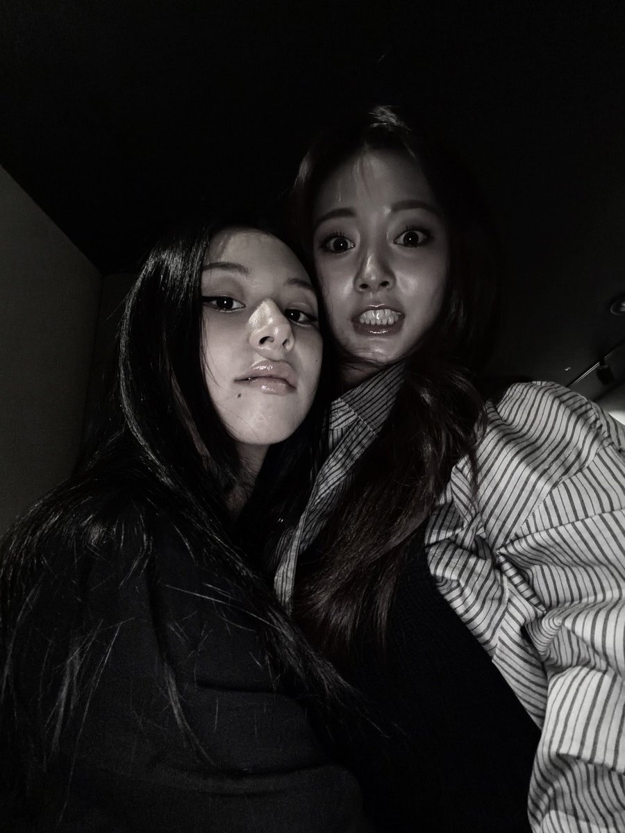 certainlies's tweet image. ⋆｡° With my lovely chuwi ⋆｡˚⊹♡