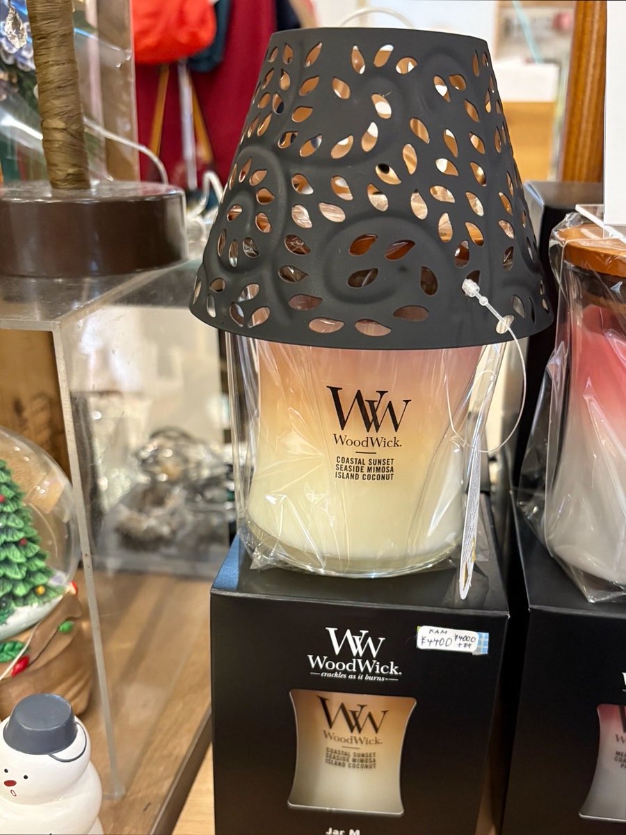 jinorarv76's tweet image. HOME WORKS さん。
コンパクトミラーをゲットしました✨✨
お客様が沢山でしたのであまりお写真は撮らないようにしました。キャンドルだけ🕯️

#homeworks #土手町 #弘前