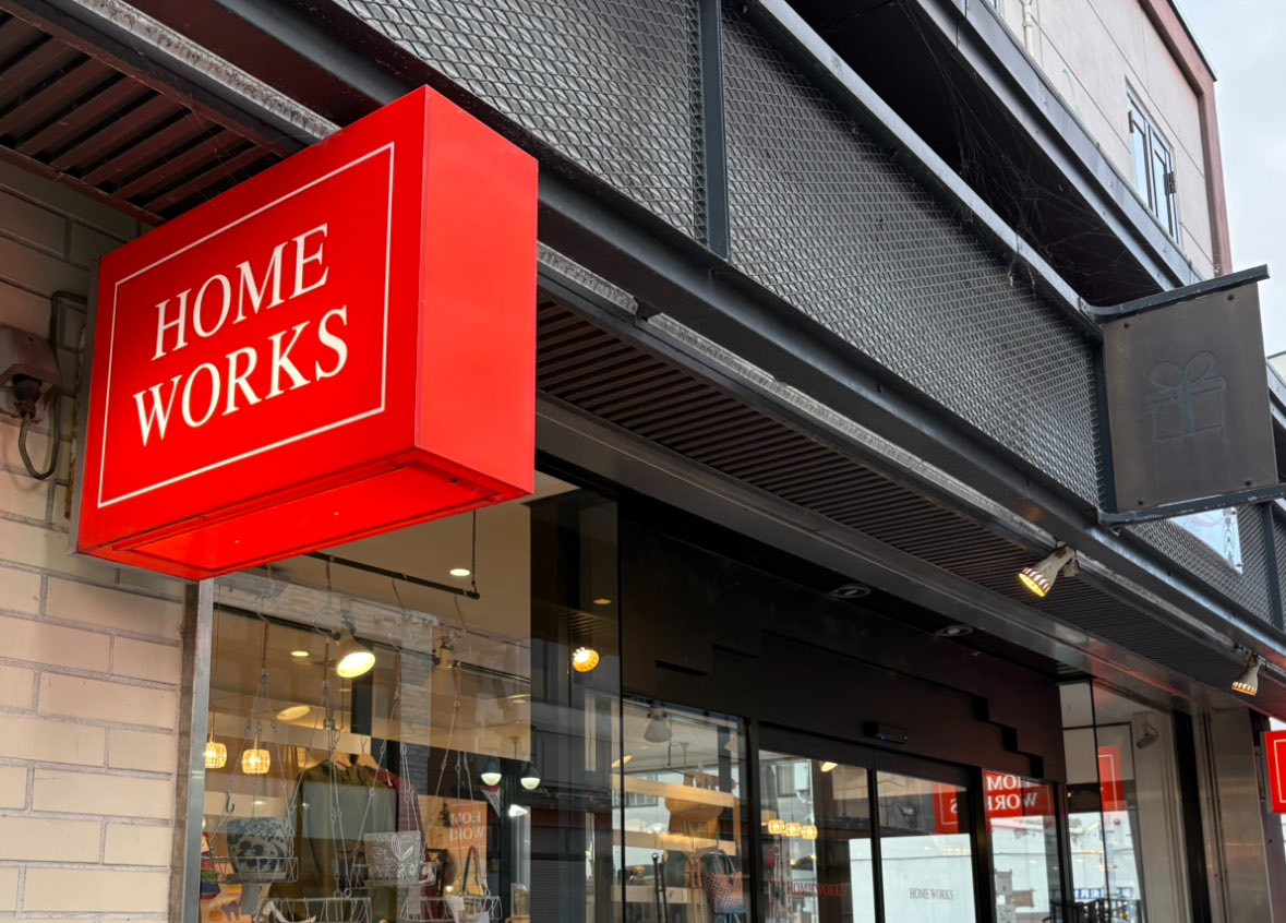 jinorarv76's tweet image. HOME WORKS さん。
コンパクトミラーをゲットしました✨✨
お客様が沢山でしたのであまりお写真は撮らないようにしました。キャンドルだけ🕯️

#homeworks #土手町 #弘前