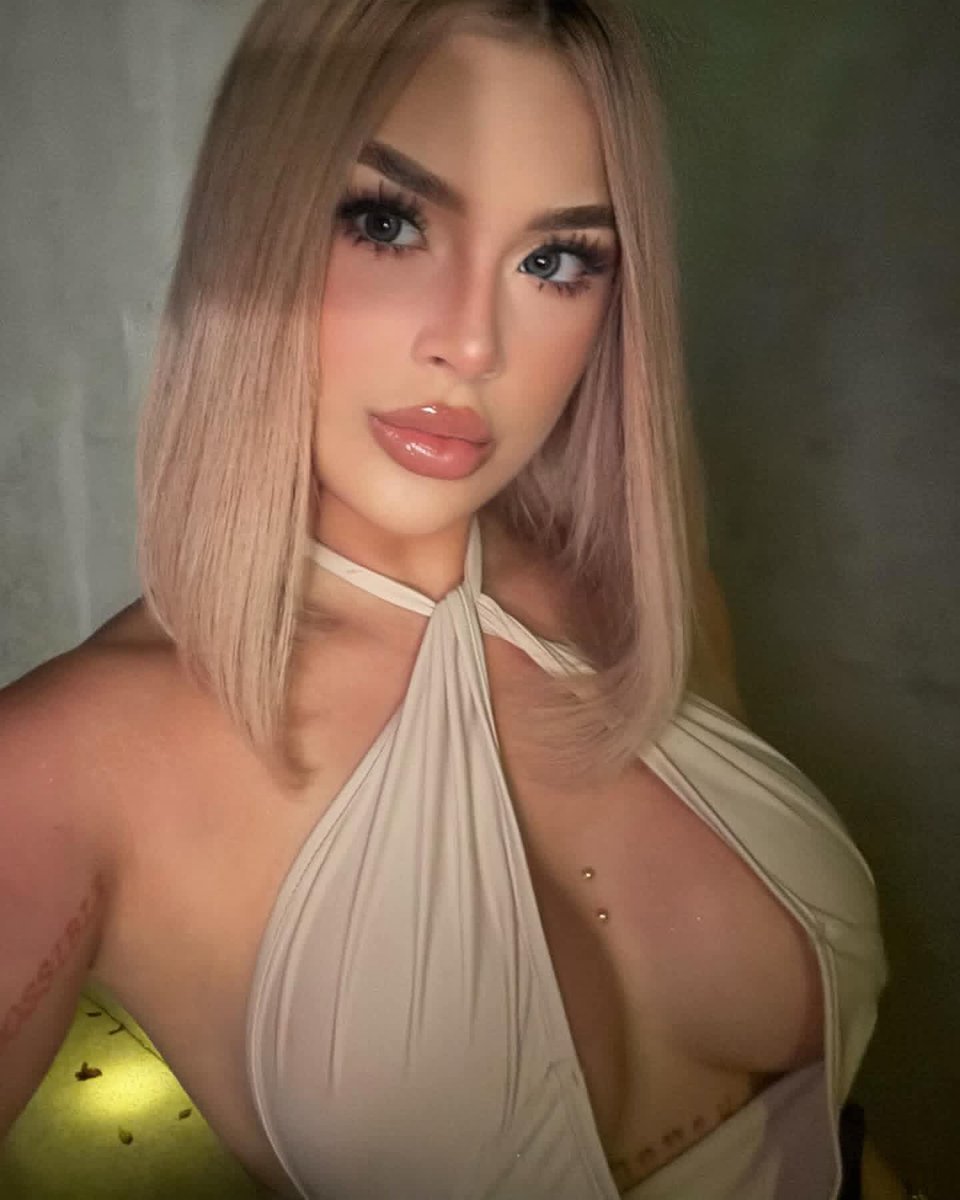 reydeclafb's tweet photo. Noticias 📻 : Juan Fer el ex amigo de Mr tc, le dice tres verdades a Mr y María Julissa, que son una 💩 , i que Mr esteven solo busca mujeres de only fans.. ya que su orgullo de hombre está por el suelo...
Y que solo busca sobrados 🍖🪧 https://t.co/XSLNBLZh5K
