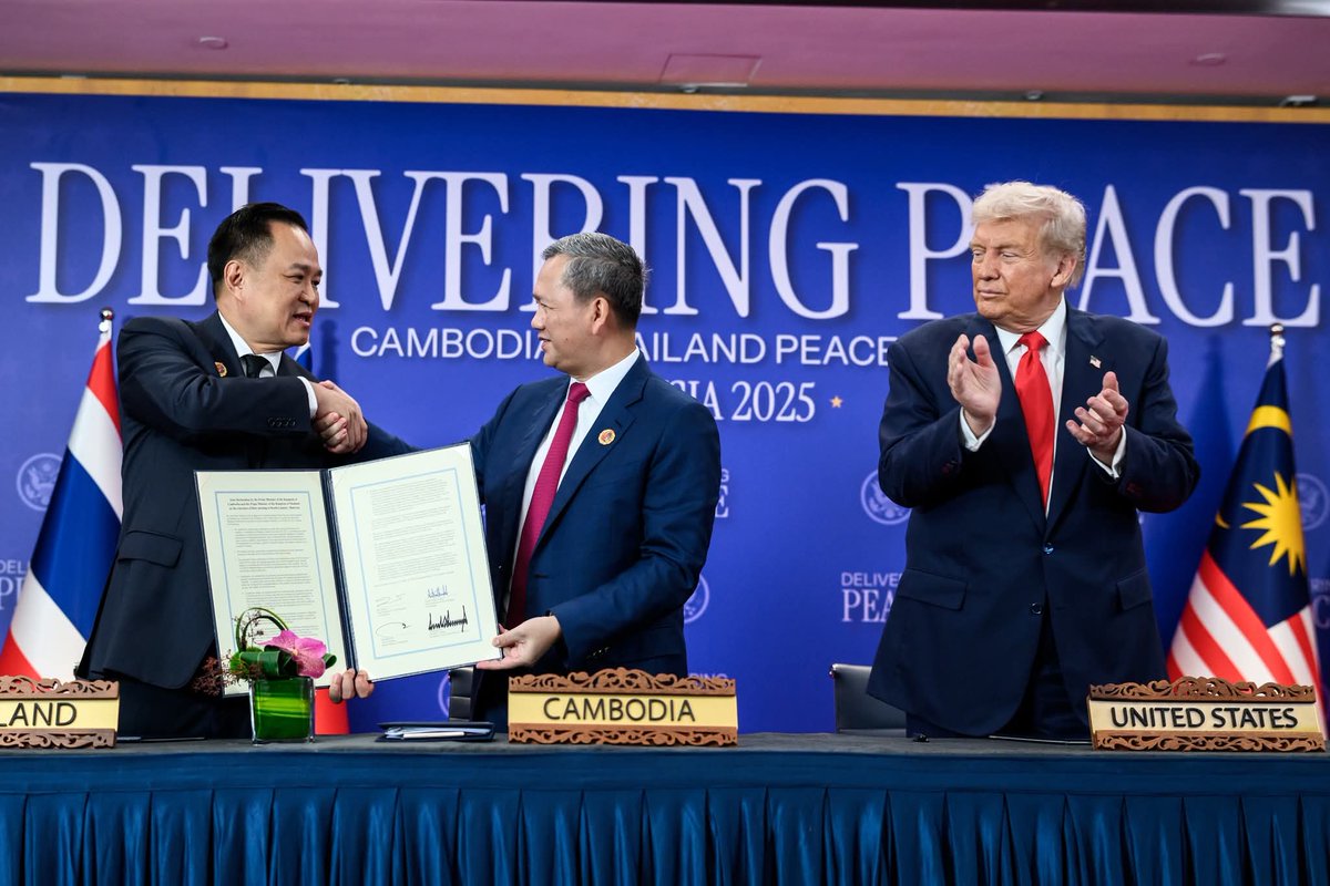 Historic day in Asia! 🌏
The Kuala Lumpur Peace Accords have officially been SIGNED, ending years of tension between Thailand and Cambodia. 🇺🇸🇲🇾🇹🇭🇰🇭
President Trump The Peace President. ✨