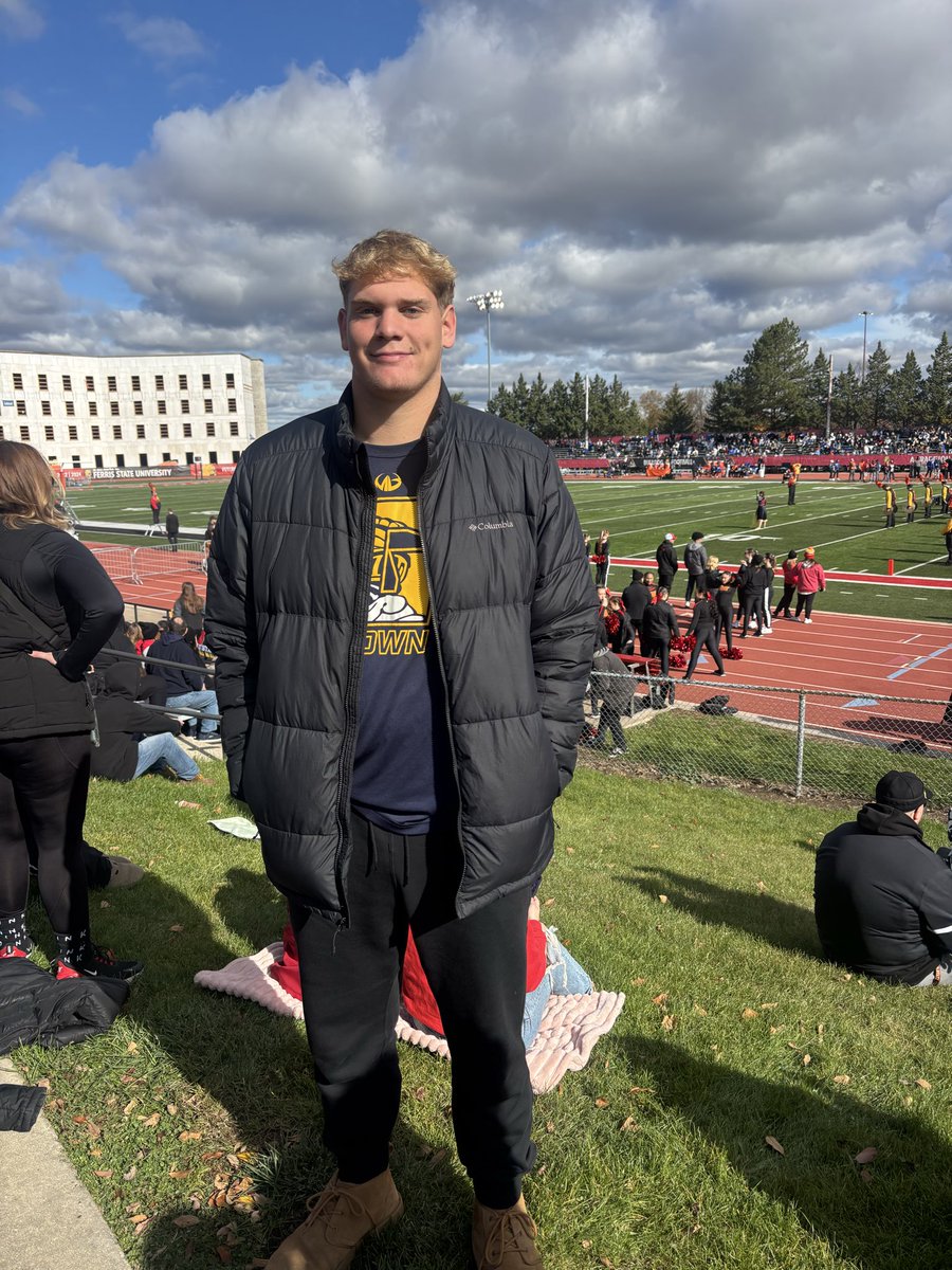 Had a great time being at Ferris yesterday!! Thank you for having me out <a href="/cstokan/">thomas c stokan</a> <a href="/hodgimoto1/">Ryan Hodges</a> <a href="/CoachDrewBurton/">Drew Burton</a> <a href="/CoachShreve/">Tyler Shreve</a> <a href="/CoachAnnese/">Coach Annese</a>