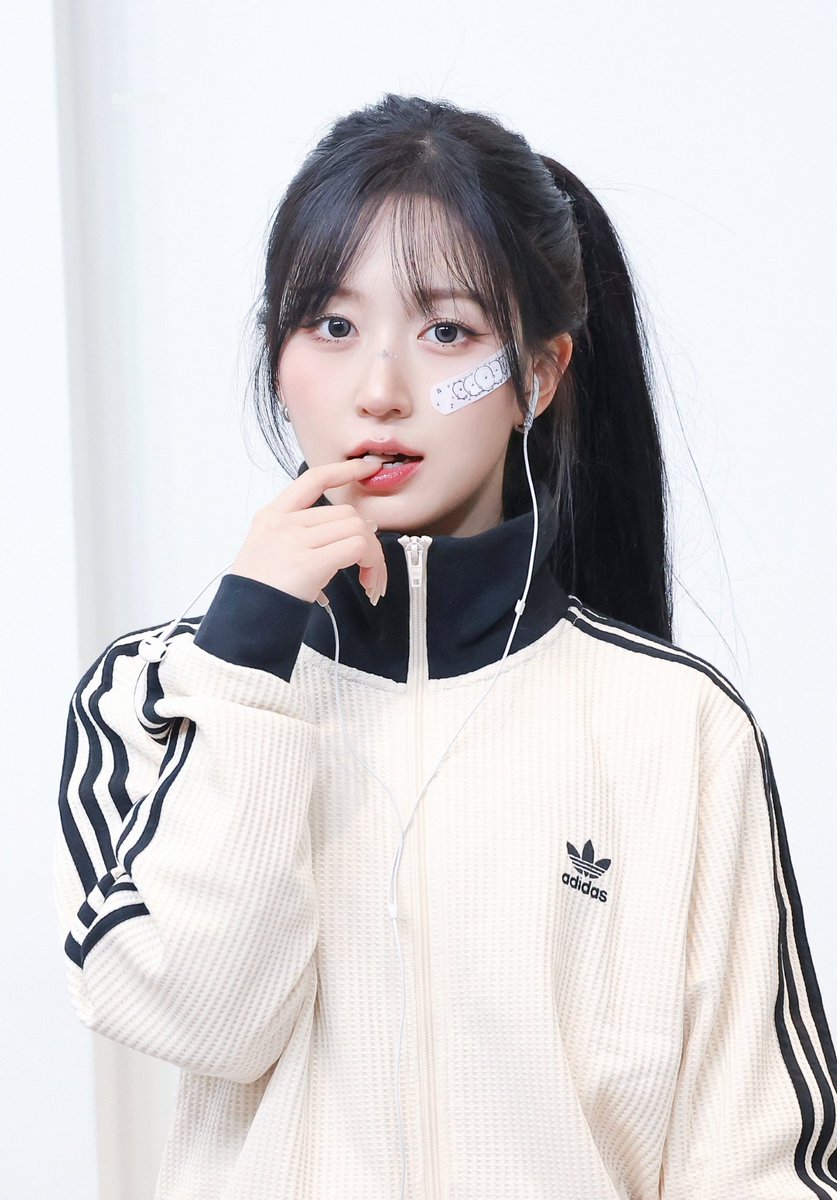 onlywon23's tweet image. 251026 el 팬싸 HQ(3)

#NMIXX #엔믹스 #해원 #HAEWON