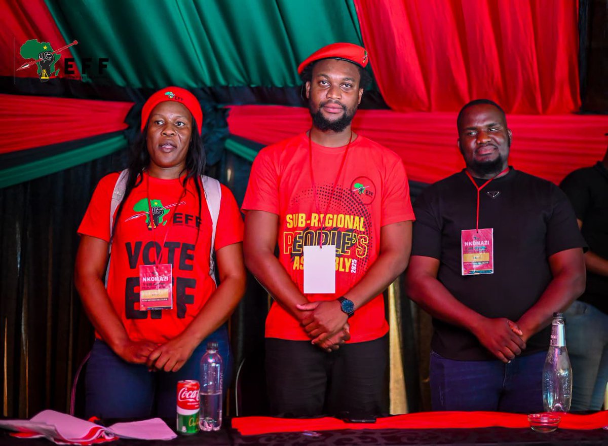 ♦️In Pictures♦️

The newly elected Top 3 of Nkomazi Sub-Regional Command Team:

 1. Chairperson:
Fighter Mafia Fane 
 
 2. Secretary:
Fighter Ngwamba 

 3. Treasurer:
Fighter Bridget Mkasi 

#EFFSRPA