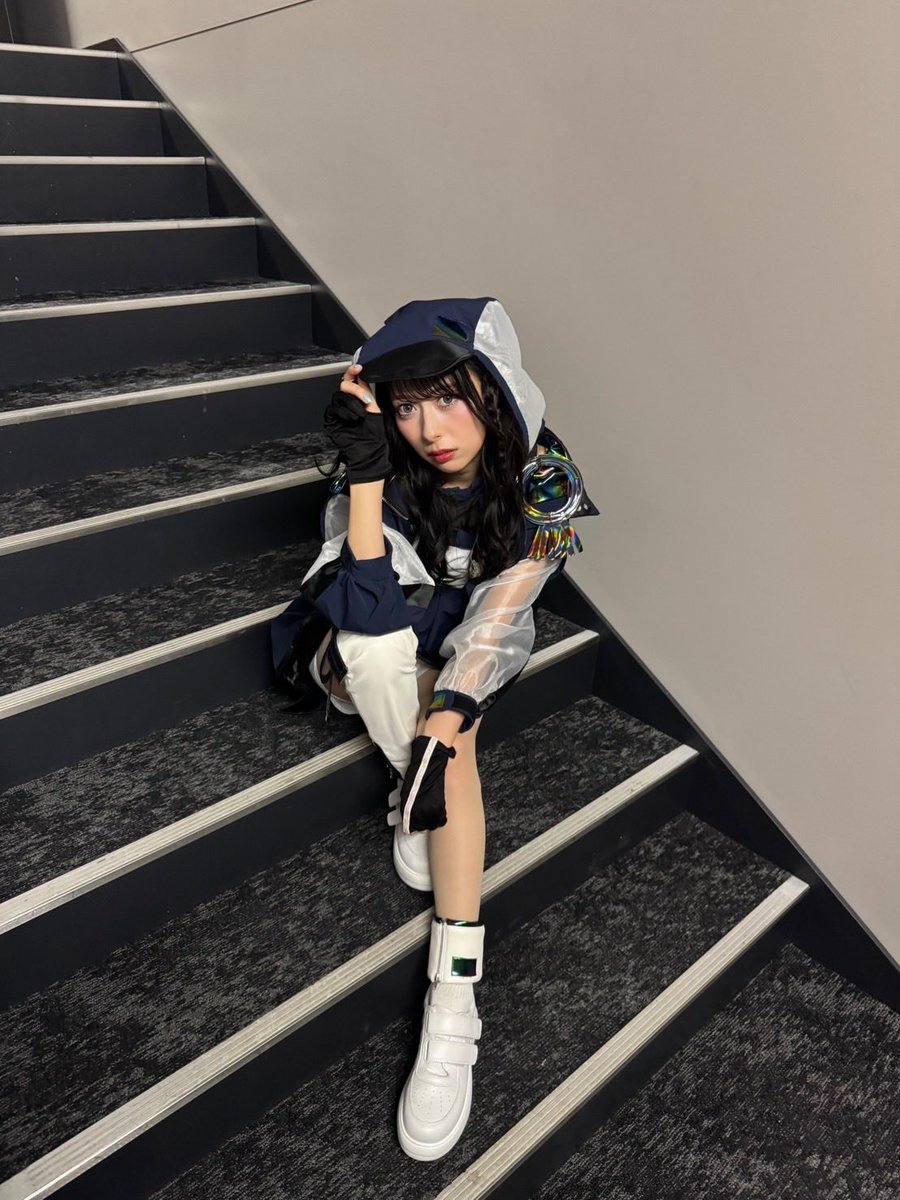 本当に本当にありがとうございました😭

ツバサバンドのみなさん、ツバサダンサーズのみなさんの豪華な演出も加わり、とても刺激的なLIVEになりました。

まだまだここから駆け抜け続けます。
ずっとずっと応援していただけたら嬉しいです！

#シャニマス
#シャニマス7th_螺旋_day2