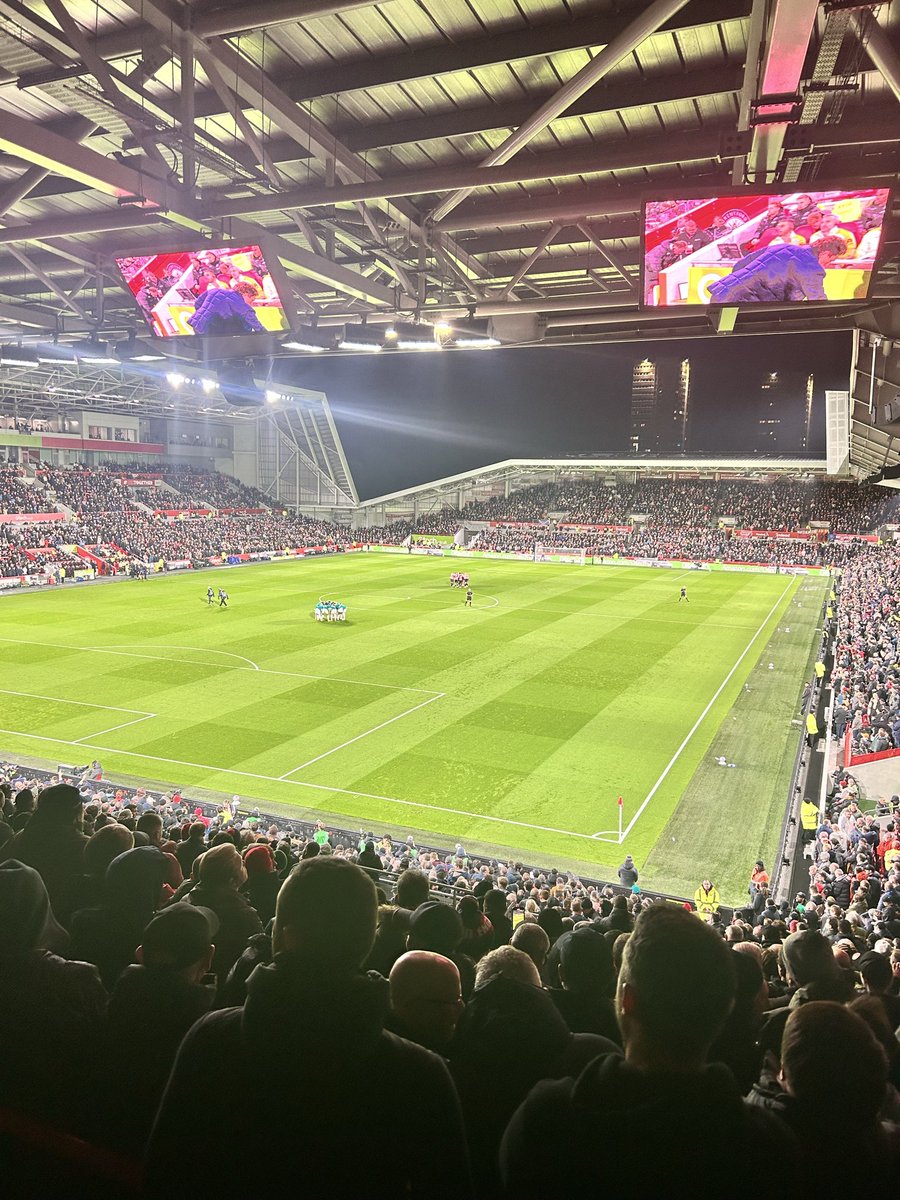 Smigger95's tweet photo. Through the rough and the smooth 👊🔴 https://t.co/XYmpe5ChFx