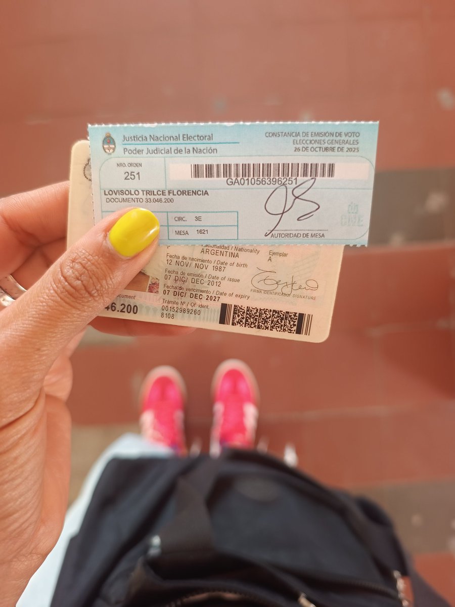 Voté en 5 minutos y con un sentido de esperanza profunda.