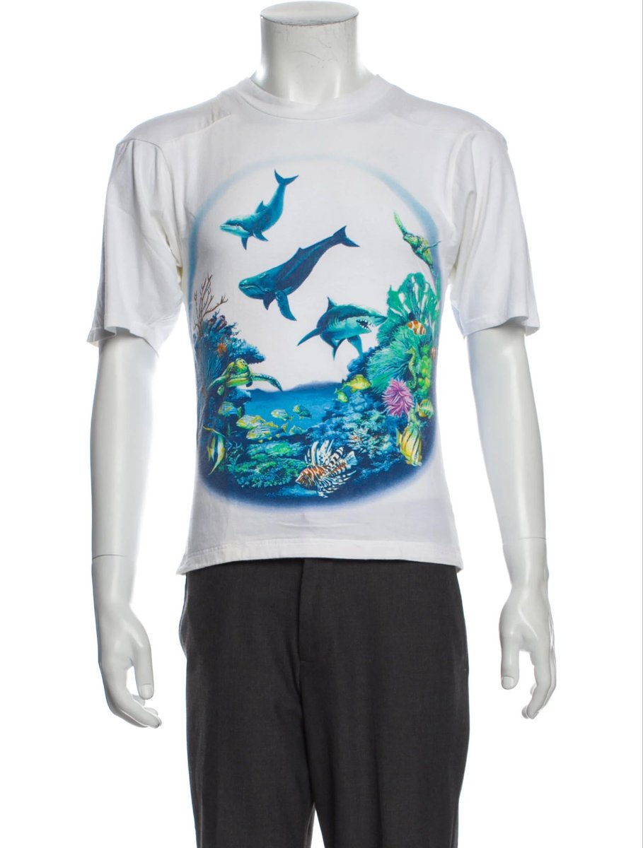 barnhillls's tweet photo. thought he had on one of those balenciaga ss03 tees https://t.co/XQFCVz2REY