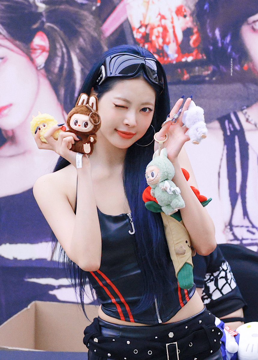 EUNCHAE WITH LABUBU