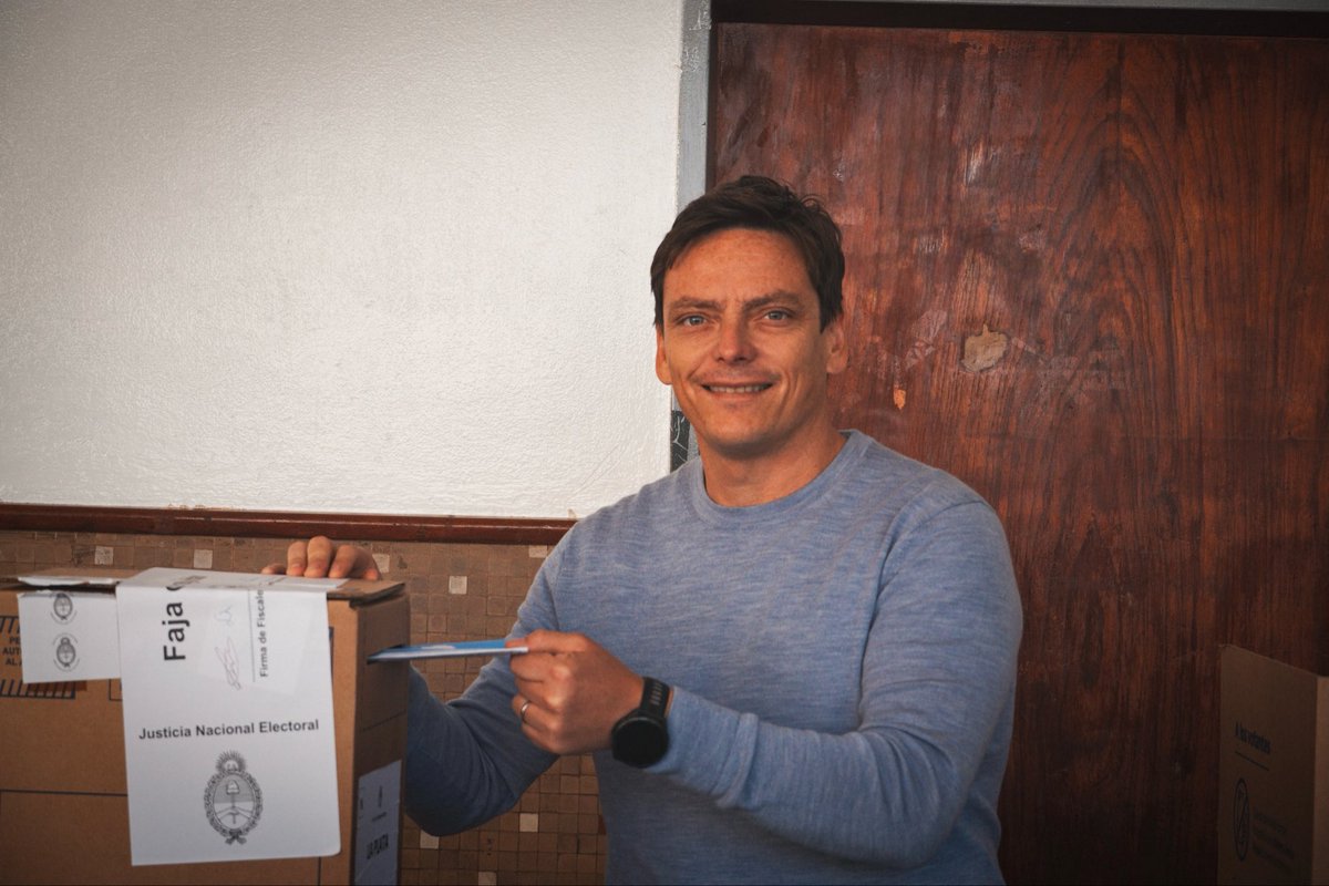 Hoy voté con Boleta Única de Papel.
Es un cambio simple que hace una gran diferencia. Más transparencia, más agilidad y mejor organización.
La Provincia de Buenos Aires tiene que dar ese paso en 2027.
Modernizar la política también es fortalecer la democracia.
Ojalá los diputados