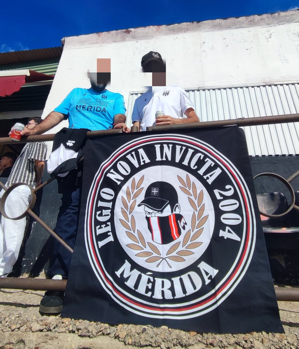 Fotos del <a href="/Academia_Merida/">Academia AD Mérida</a> 3 <a href="/EmdAceuchal/">E.M.D.  Aceuchal</a> 1 (26/10/25). Nuestros cachorros doblegaron a los invictos piporros hoy en casa. Seguimos en la parte alta de la tabla. #EMERITENSISMO #DAJEMERIDA #SOLOMERIDA #FILIAL