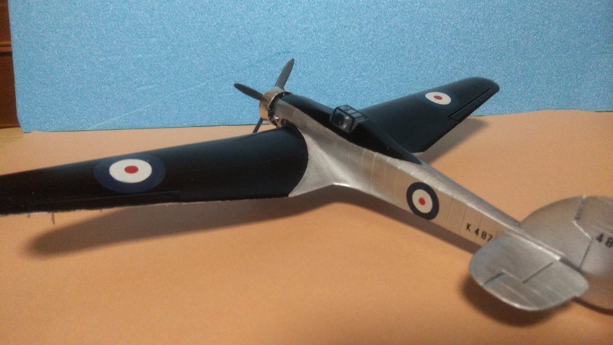 akihikoishida1's tweet image. 1/72 NOVO/FROG ブリストル138Aできました。デカールリキッドを使いましたが国籍マークが半分砕けたのであわてて手書きです。予定にしてないテーマ機でした。😄