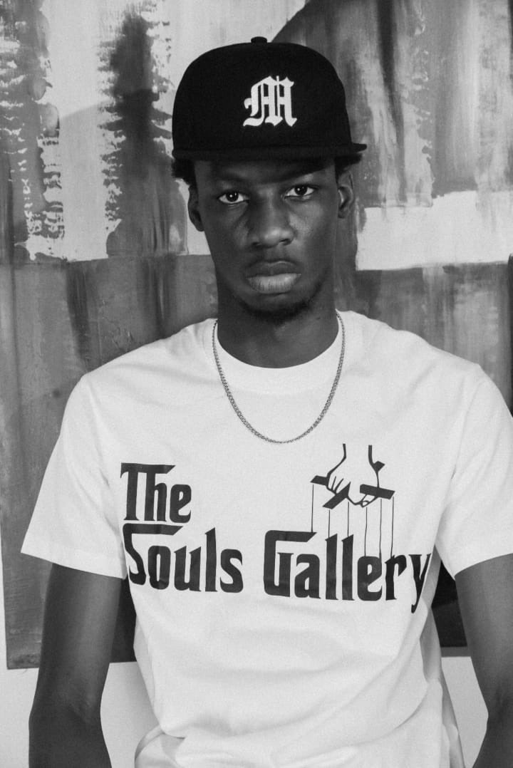 SOULSGALLERY's tweet photo. One people. Many stories. Woven together in style. 
#MadeinNigeria #UnityInDiversity https://t.co/D6emzsNY4r
