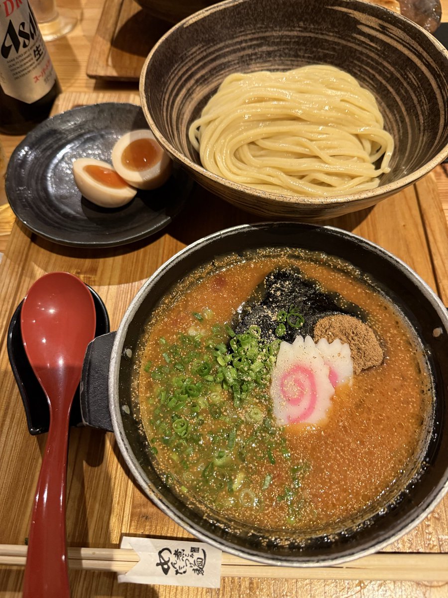 hhhhhiko's tweet photo. 昨日池袋で食べたラーメン。 https://t.co/VaISkWvtFV
