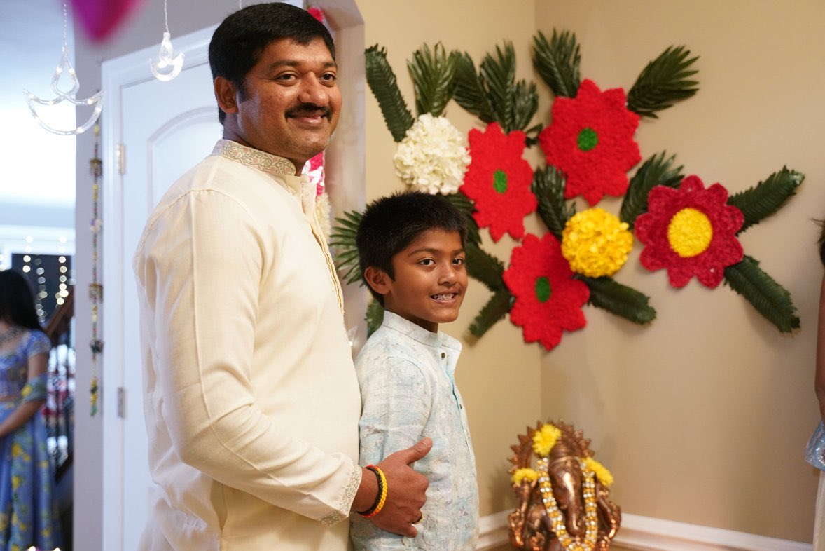 venuchenchu's tweet image. ✨ Diwali 2025 celebrations with family and friends — a night filled with light, laughter, and love! 🪔🎆

#Diwali2025 #FestivalOfLights #FamilyTime #FriendsAndFamily #DiwaliVibes #CelebrationMode  #usa #diwali