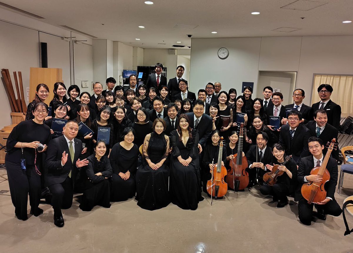 マヨラ・カナームス東京さんの演奏会終演！バッハとブクステフーデ、渋いプログラムですが、心に深く響く熱い演奏でした。参加できて幸せでした。
今回はアルトパート練習と本日の発声も担当させていただきました。少しでも皆様のお役に立てていれば何よりです。
ご関係の皆々様！お世話になりました🙇‍♀️