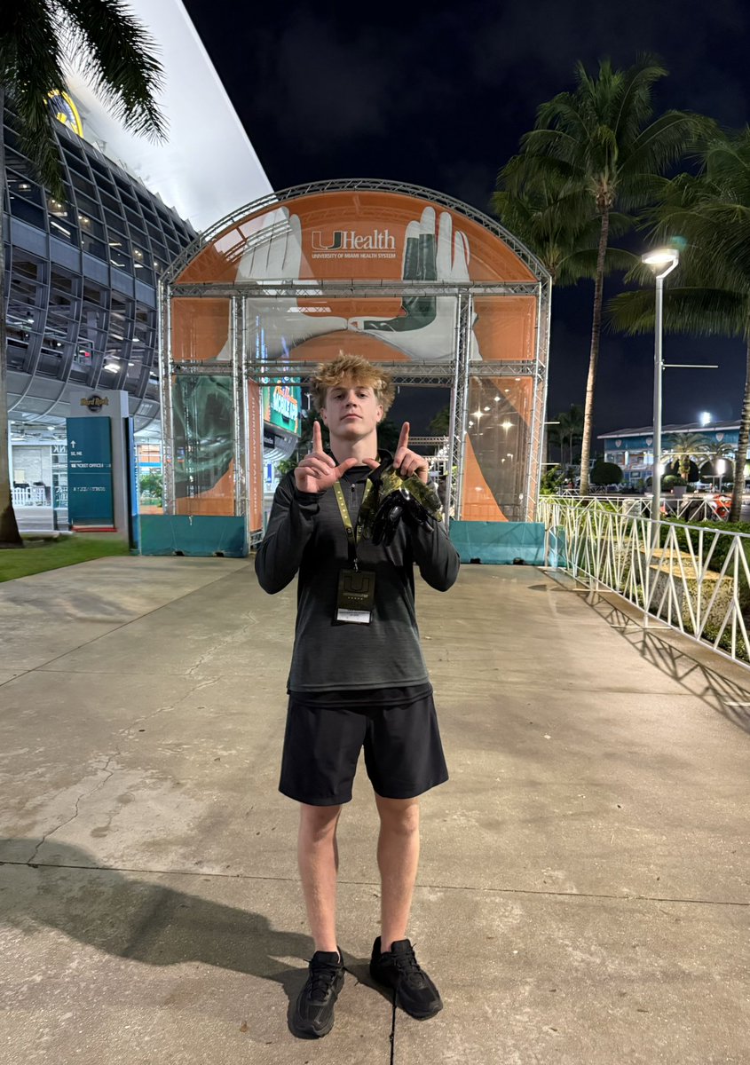 I had an awesome time at <a href="/CanesFootball/">Miami Hurricanes Football</a> last night. Thanks again to <a href="/coach_cristobal/">Mario Cristobal</a> <a href="/cjhetherman/">Corey Hetherman</a> <a href="/TheCribSouthFLA/">Frank Tucker</a> <a href="/keikiokalani/">Coach Keiki</a> <a href="/AREALGENTLEMEN/">joe brown</a> <a href="/Matthew_Suero/">Matthew Suero</a> for making me welcomed with the incredible hospitality.
<a href="/HornetFB_1MOORE/">BMC Football</a> <a href="/coachmicahjd/">Coach Micah J. Davis</a> <a href="/TomLoy247/">Tom Loy</a> <a href="/247recruiting/">247Sports Recruiting</a>