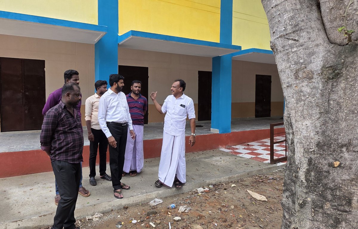 aloor_ShaNavas's tweet image. நாகப்பட்டினம் தொகுதி திட்டச்சேரி அரசு மேல்நிலைப் பள்ளியில் நடைபெற்று வரும் புதிய வகுப்பறைகள் கட்டடப் பணியை பார்வையிட்டு ஆய்வு செய்தோம்.
#AloorShanavas #NagapattinamMLA
#VCK #Nagapattinam #நாகப்பட்டினம்