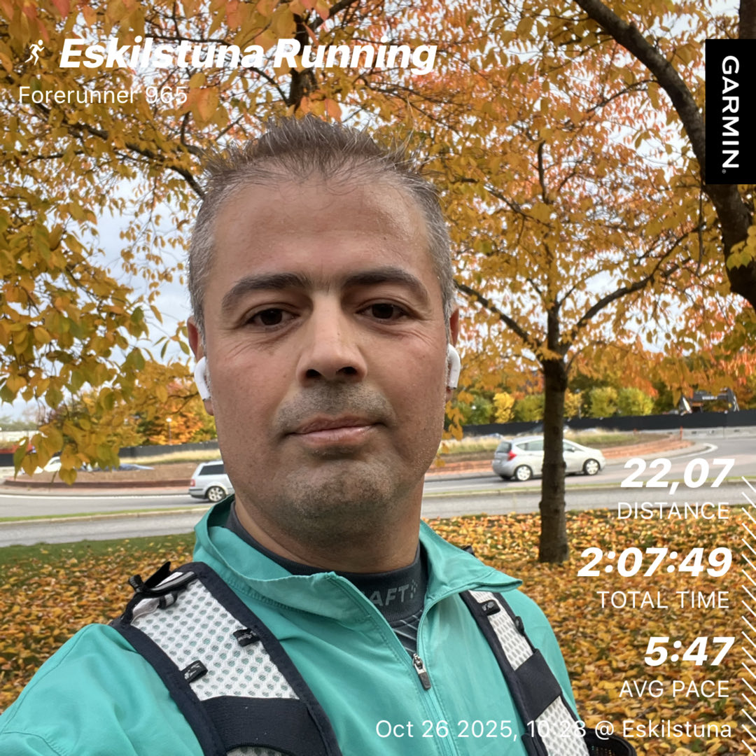 BashirMoustafa's tweet image. Sunday long run: ✅
Powered by coffee and autumn magic 🍂☕🏃🏻‍♂️🏃🏻‍♂️🏃🏻‍♂️
#run #runner #running #Autumn