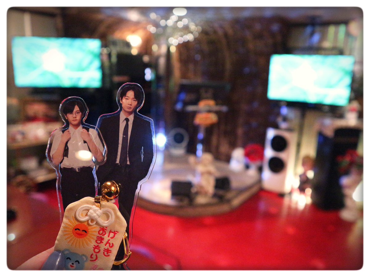 39__Free's tweet image. 10/27は映画カラオケ行こ！の組長のお誕生日やで〜🎂
センチュリー廃車記念日、そして紅記念日や…！🎤

#映画カラオケ行こ