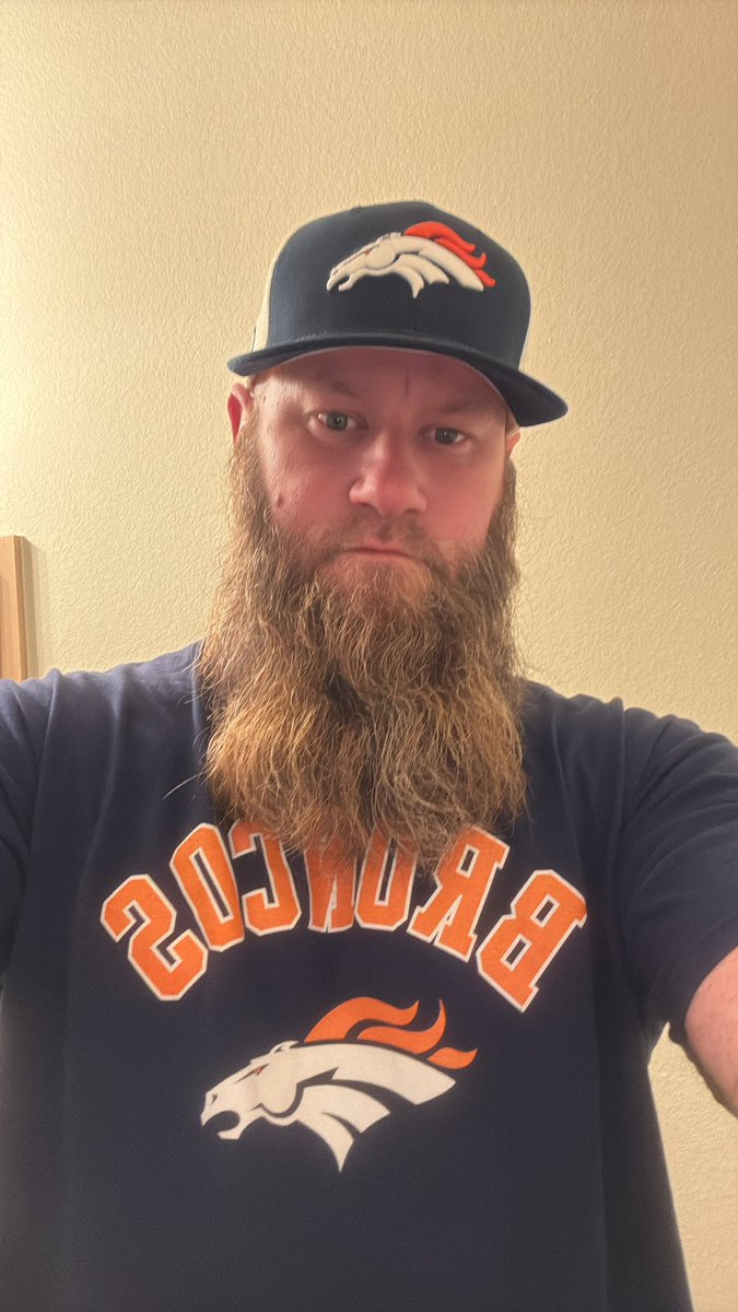 stephenson613's tweet photo. Let’s get it @Broncos https://t.co/evYHIPuqCr
