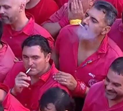 frangelico1981's tweet photo. Fumando espero al Galu al que yo quiero https://t.co/5QqVXDcJdG