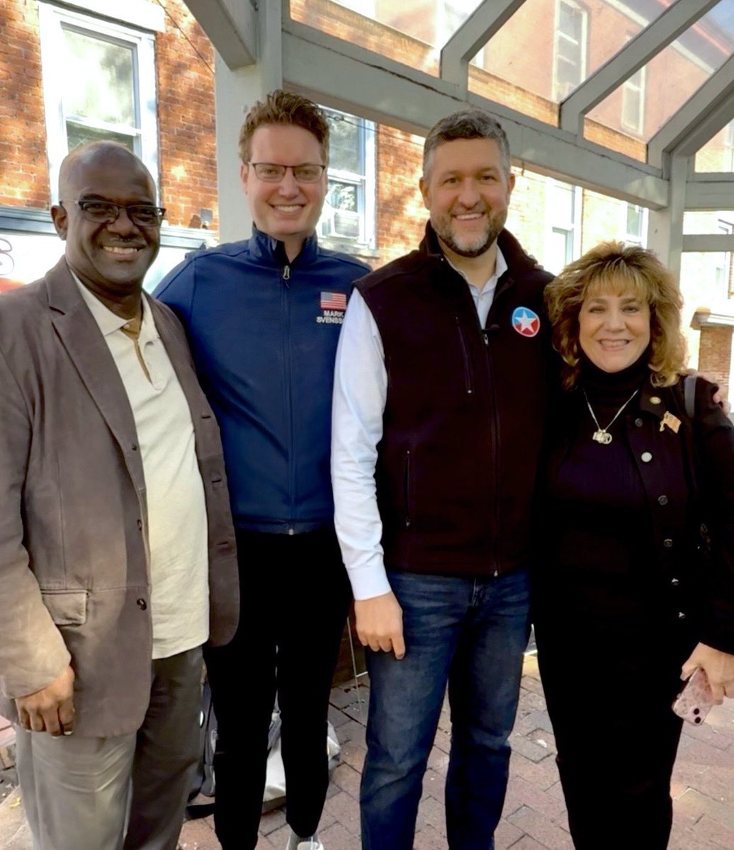 MarkSvensson's tweet image. Amazing kick off for Early Voting in beautiful #Peekskill! Thank you @PatRyanUC for coming down and supporting the Democratic slate. Thank you to CE @KenJenkinsNY, Chairman @LegislatorGash, @WestchesterDems Chair Suzanne Berger and @PeekskillDems Chair Steve Kollias for firing up…