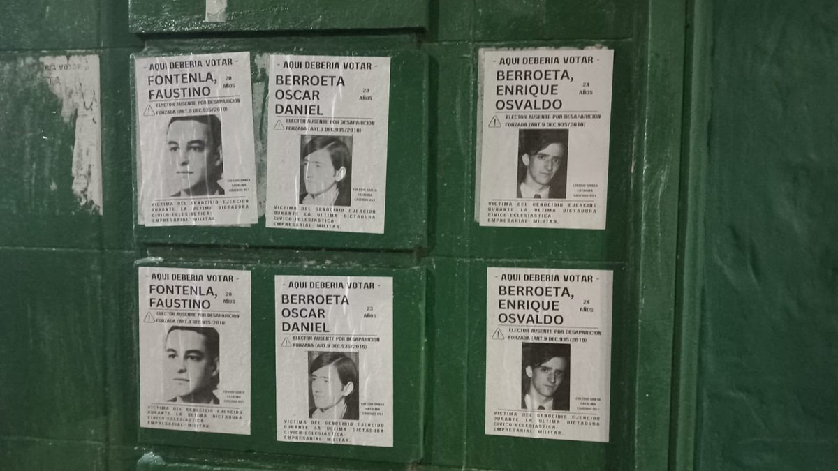 AsaPopPDorrego's tweet image. Este 26 de octubre en la CABA deberían votar vecinxs, trabajadores y estudiantes pero no podrán hacerlo por el accionar sistemático de la última dictadura que lxs detuvo, desapareció y asesinó.
SOSTENEMOS: Son 30.400 presentes. 
Luchamos contra la impunidad de ayer y de hoy.