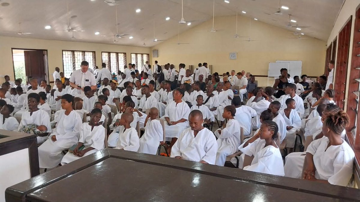 Local_man2479's tweet image. Wow 👌 110 new members in Sierra Leone 🇸🇱