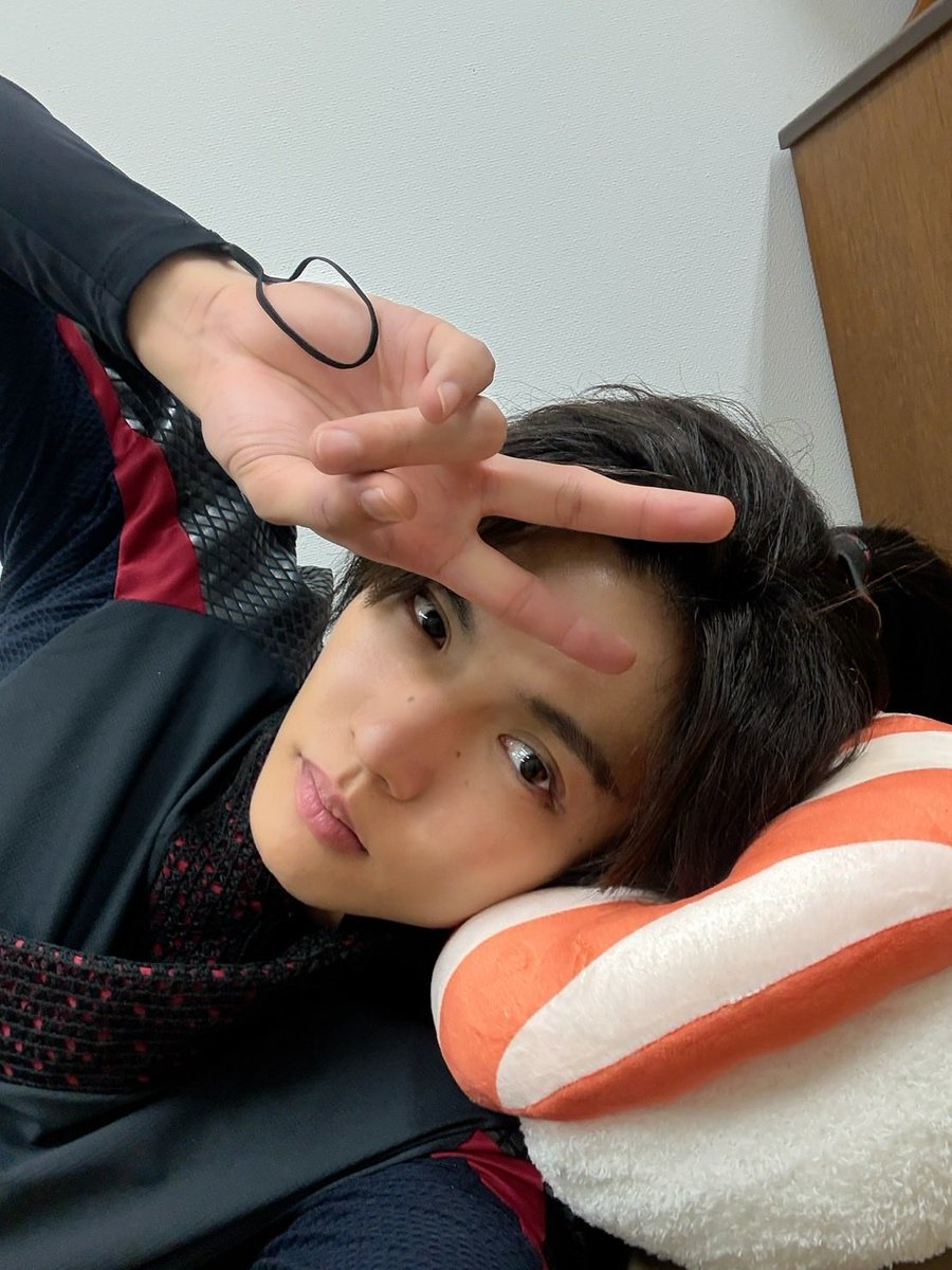 佐藤 赤影第1話始まりましたー！ みんな一緒にリアタイだ🥷🏻 佐藤大樹