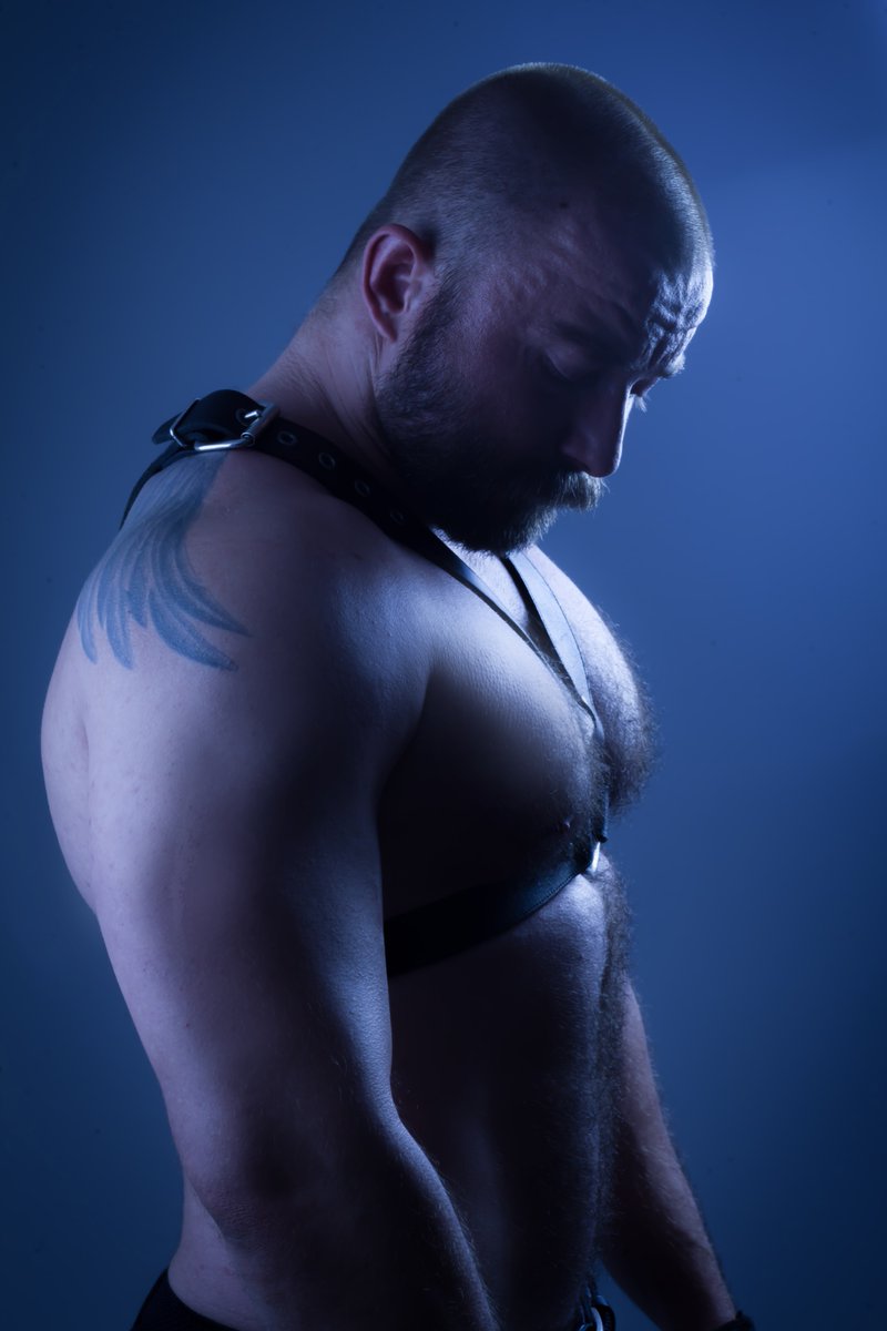 And here is another version of the cigar guy - here we are just focussing on form...