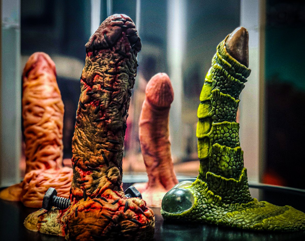 ALL of our MONSTERS are ready for you! Which one do you think you could tame?😈

Share to support to a USA based small business! 🙏

#halloween #horror #nsfw #monsters #costume #spooky