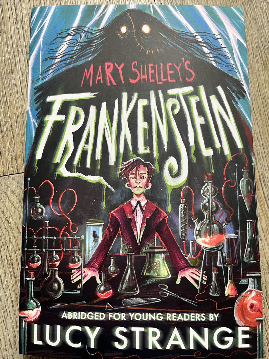 Tom G 📕 tweet media