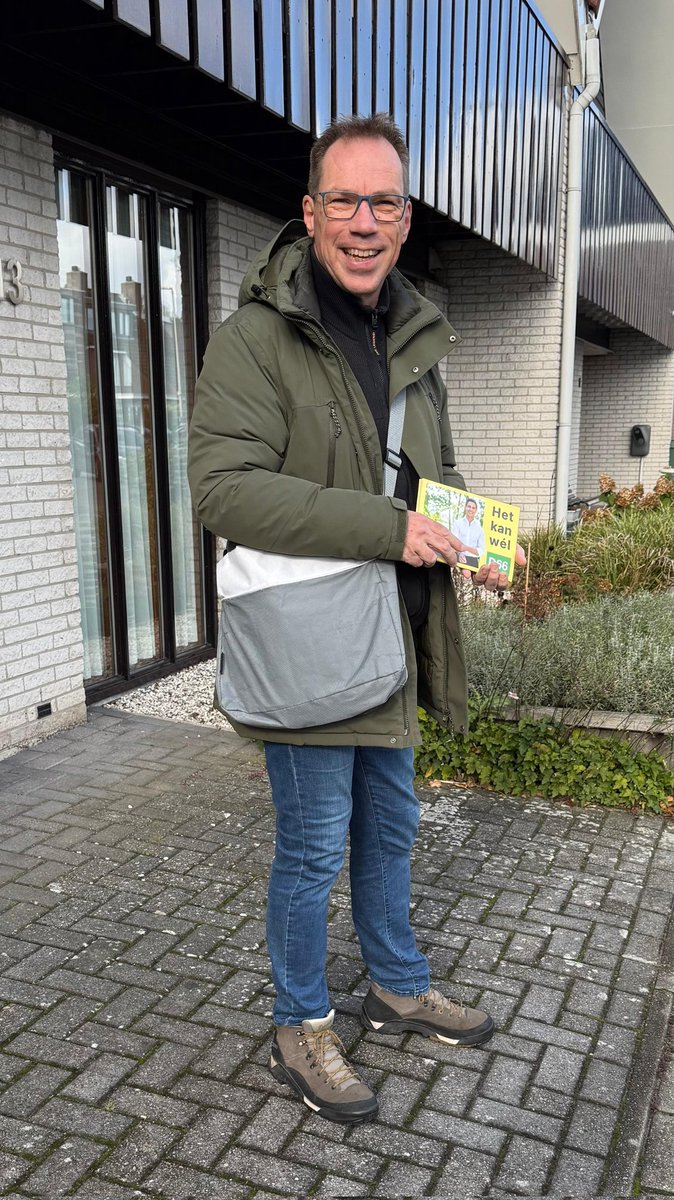 Ook op zondag zijn we in onze mooie stad #Zoetermeer weer op pad om #D66 de grootste te maken! Het kan wél! 💚🚀
