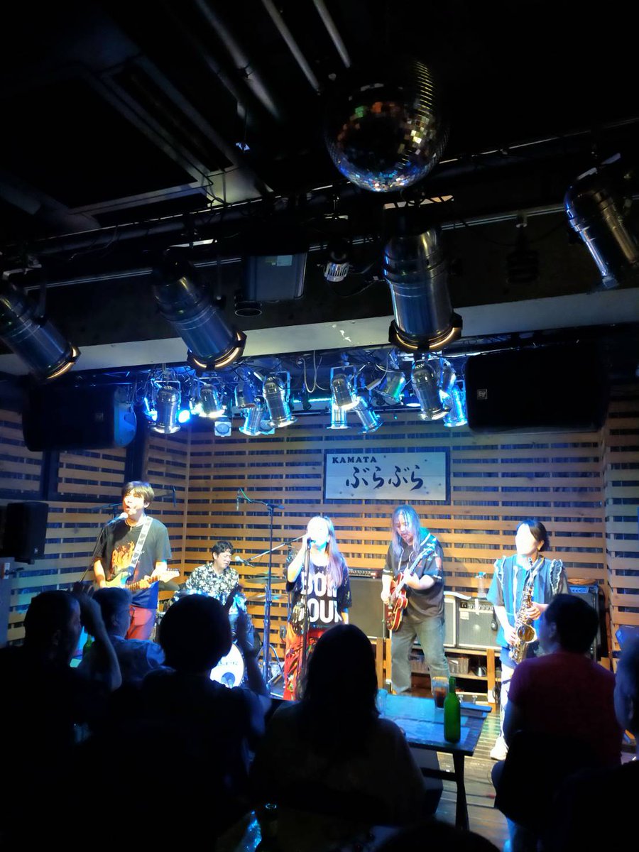 yokocolor_'s tweet image. 日付変わって今週末11/2（日）はほぼロックなジャズファンクバンドのThe Rumbling Soundsにて、今年最後のライブが有ります。会場は新中野弁天です。17:00からの一番手。 フライヤーなど見るに対バンがゴリゴリしてそうなのですが、負けずに頑張ろうと思います。連休中日ですがご都合つく方はぜひ。