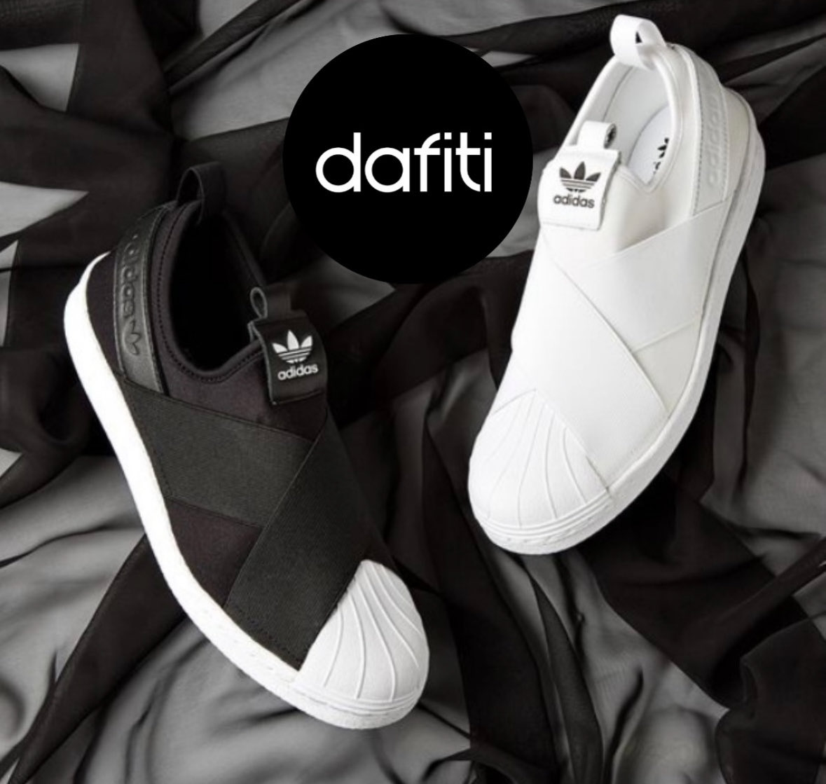 cupomdalaine's tweet image. Cupom Dafiti
Promo🎉
👟 Tênis adidas Originals Superstar Slip On Preto
De: 399 Por: 319
Cupom: ESPECIAL20, APP100, APP30
Aqui↪️ tidd.ly/4byZL79