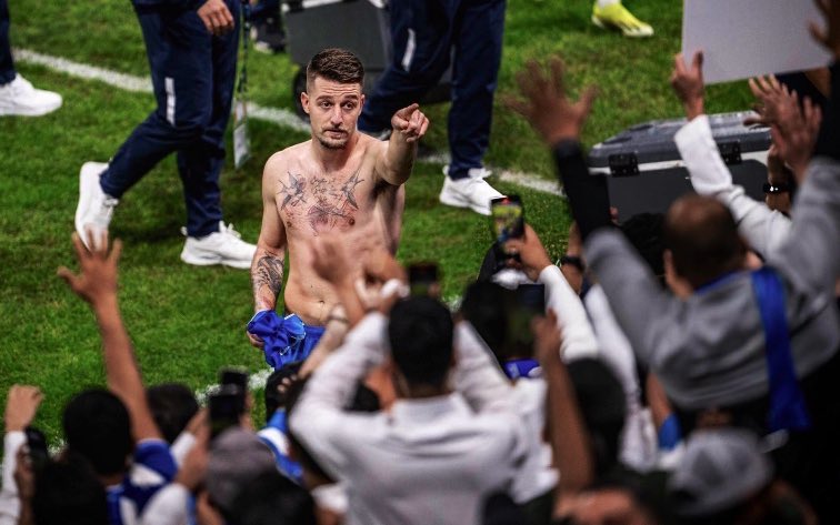 قراري كان بسيط المجد لايترك 💙
#الهلال