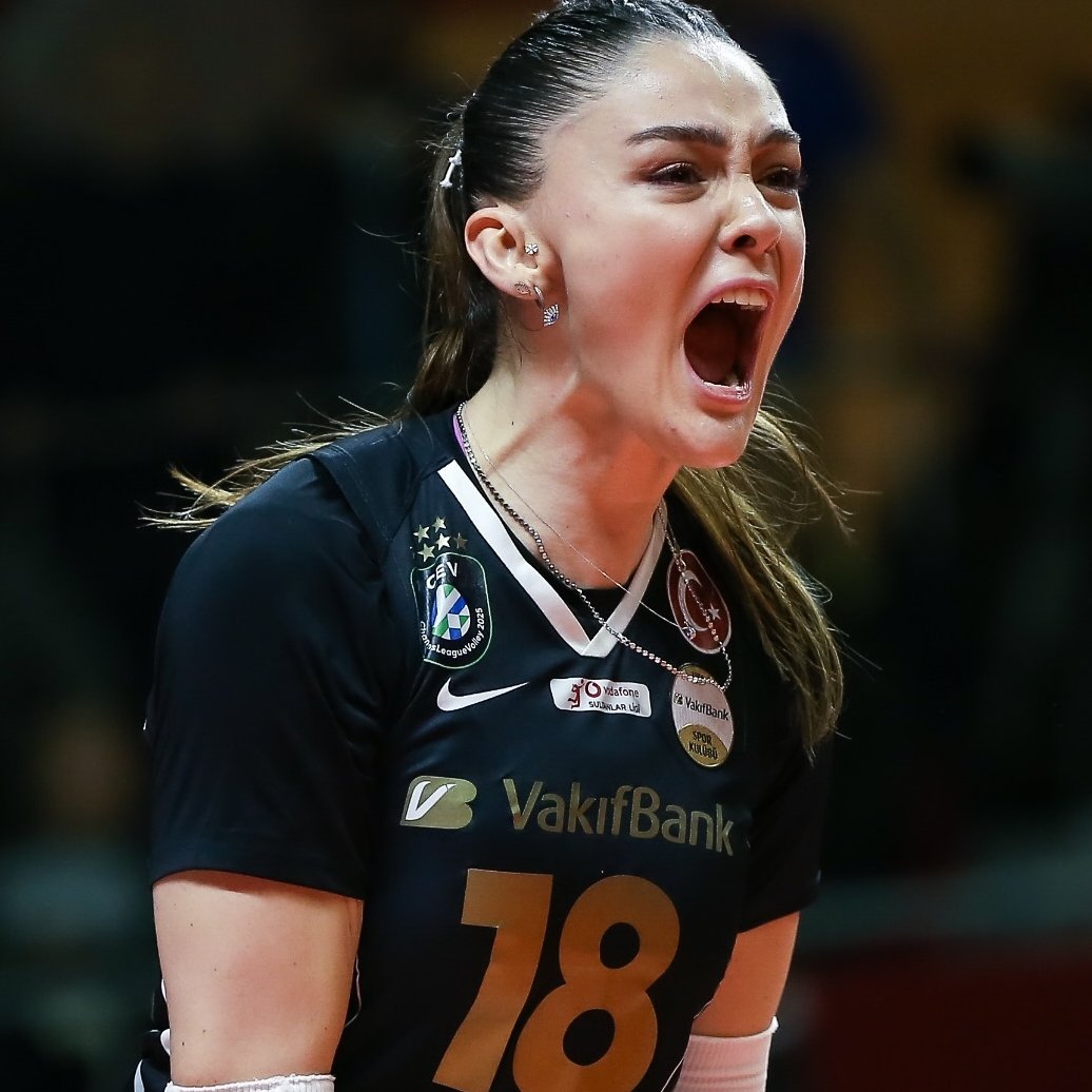 💥 Zehra Güneş ilk sette 3 blok sayısına ulaştı