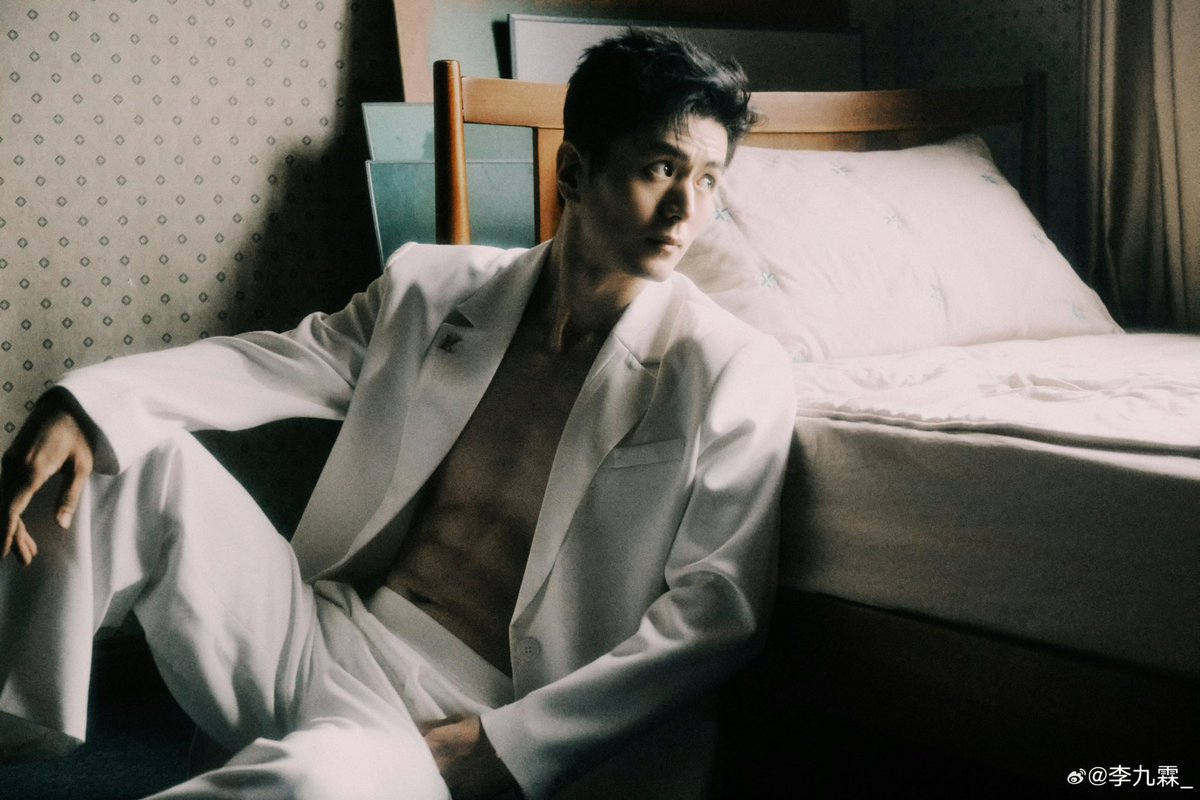 dramapotatoe's tweet photo. #LiJiulin shares new pics
More - https://t.co/Y69EZUDSt5 https://t.co/6DHQdwF897