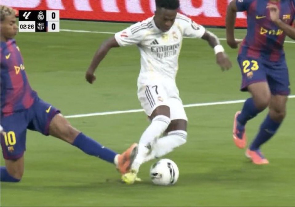 Eva_RMCF tweet media