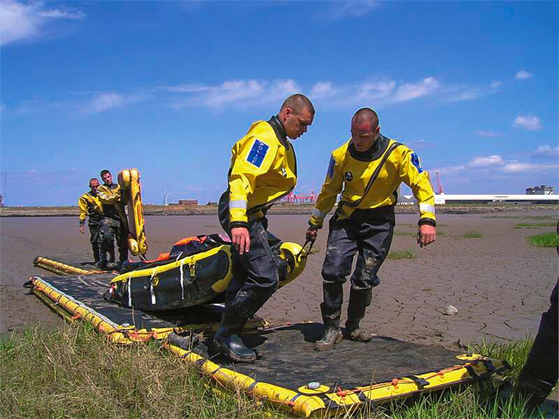 rescuetechn's tweet image. The lightweight and portable Airtrack is an inflatable rescue walkway designed for operations on water, mud, ice, and unstable terrain — built to keep rescuers safe and steady in any environment!

👉 See it on our website: zurl.co/BVoYD  

#rescuetech #RescueTechnology
