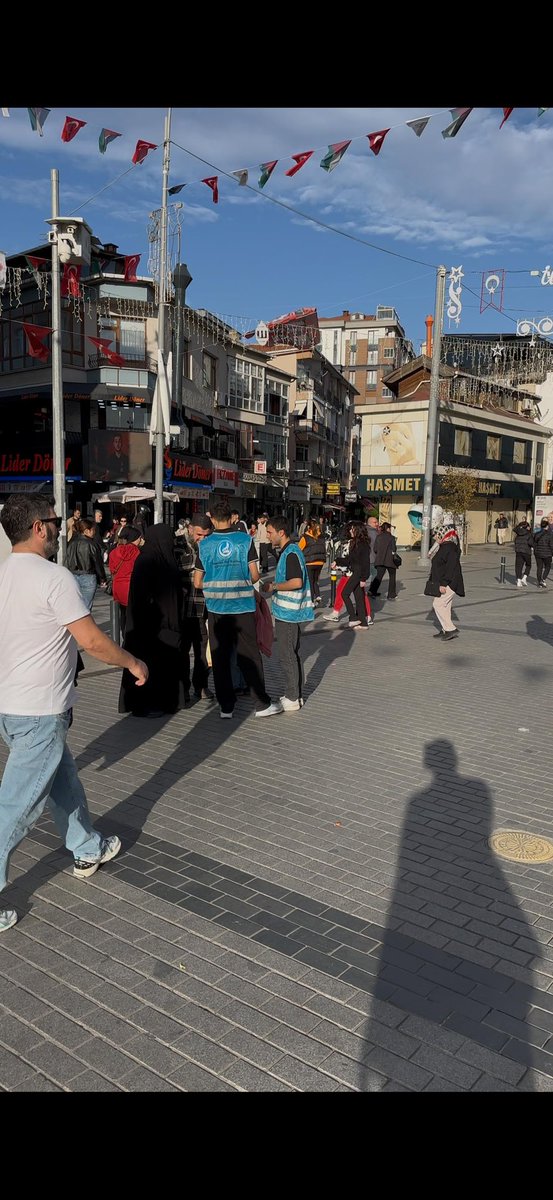 Ocakumraniye's tweet photo. Ümraniye Ülkü Ocakları olarak, yeni dönem başlangıcı sebebiyle ortaöğretimli öğrencilerimize eğitim ve kişisel gelişimlerinde destek olması için Ülkü Ocakları Genel Merkezi tarafından geliştirilmiş olan UZEM’in ücretsiz olarak dağıtımına devam ediyoruz. https://t.co/lggqpshnMc